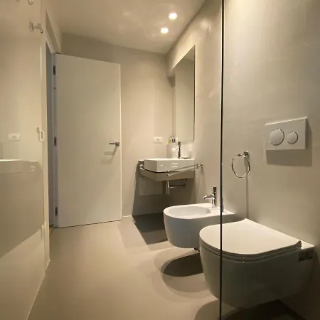 Frühstückspension Curiel 4*